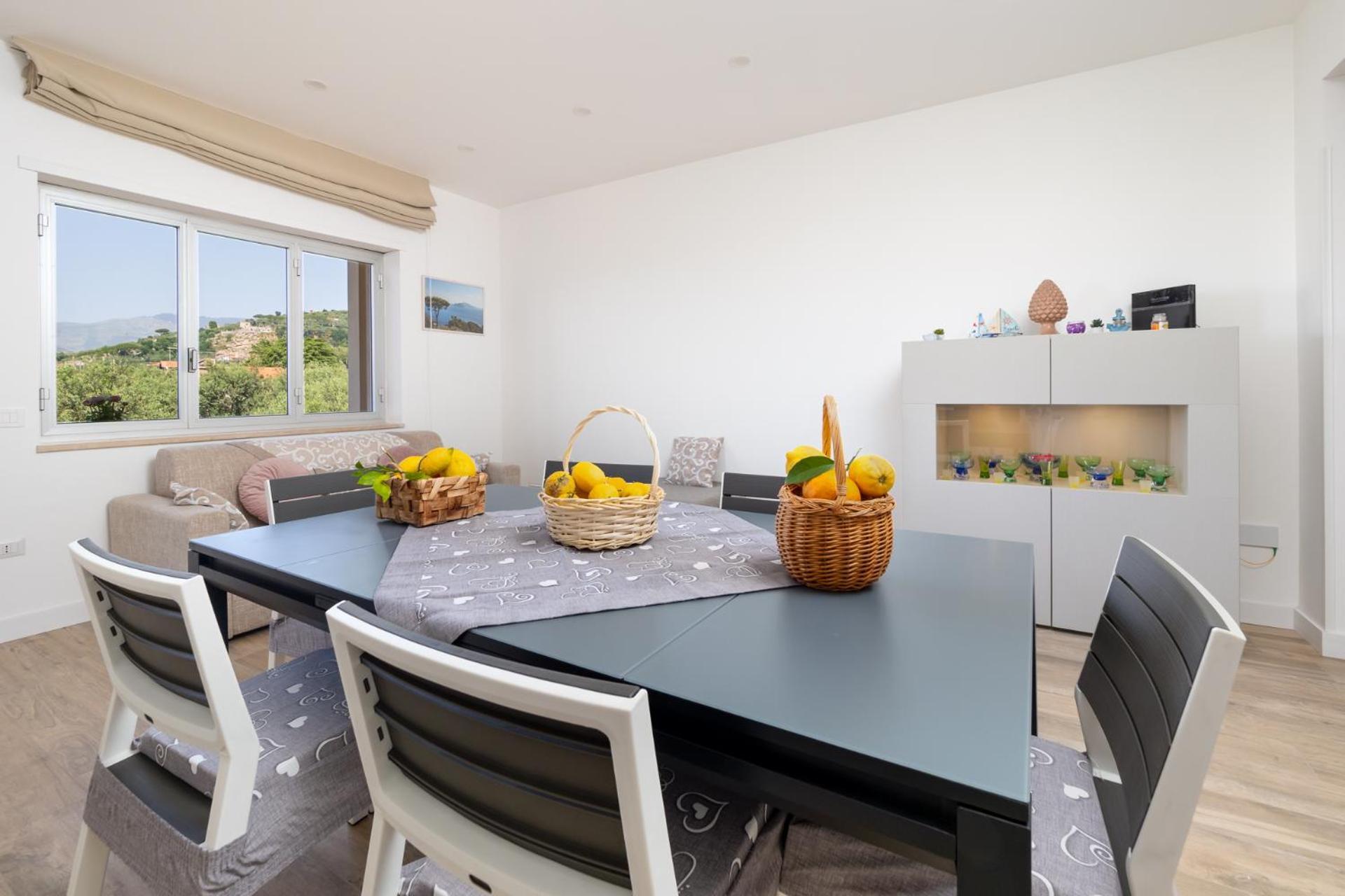 Nonno Angelo - 4 Bedrooms With Free Parking & Seaview Balcony Сорренто Экстерьер фото
